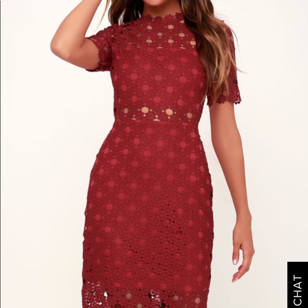 Red lace Lulu’s dress